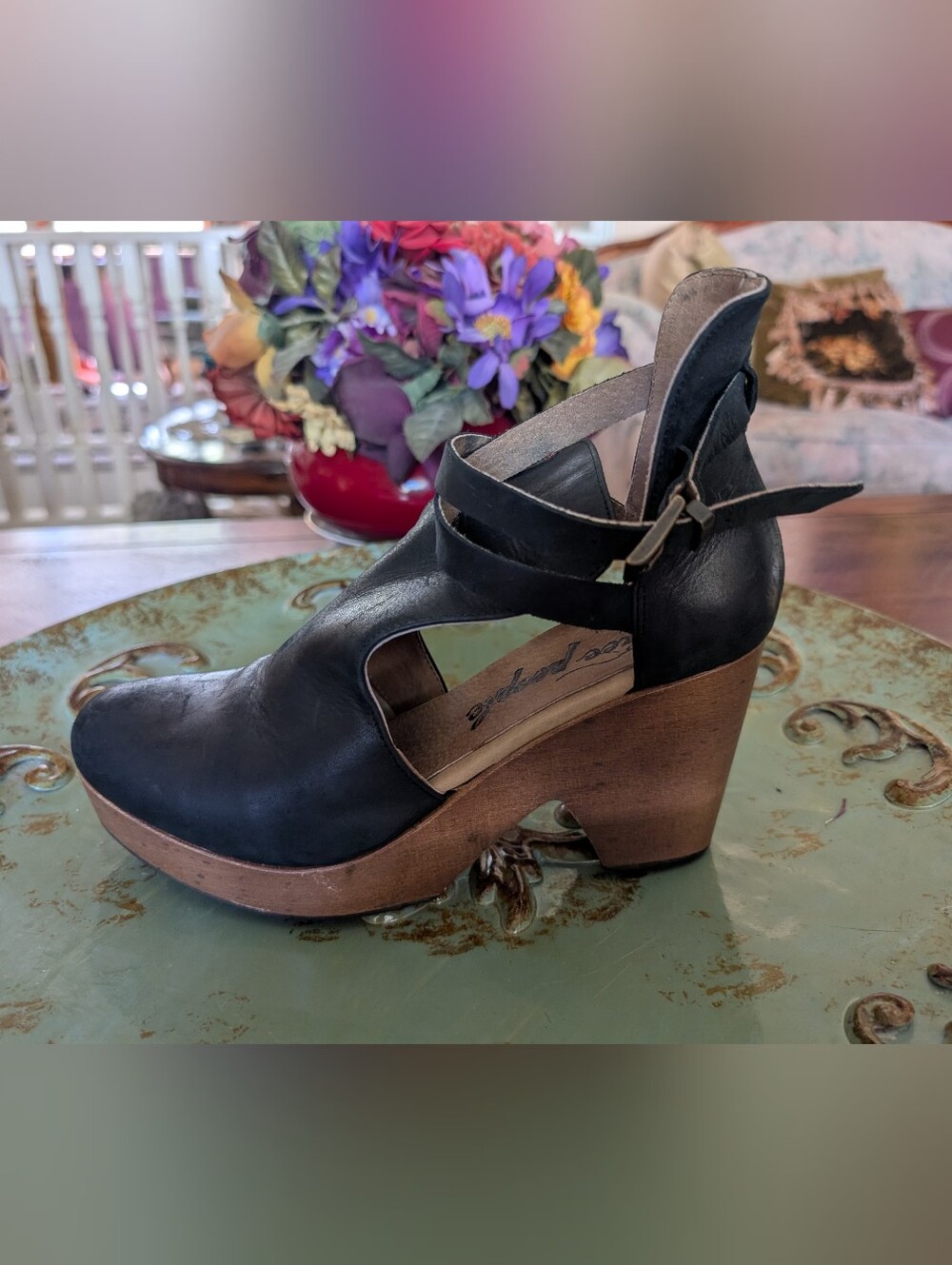 Free People Black Leather Platform Clogs with Wood-Effect Heel Size 39.5 - Picture 8 of 16